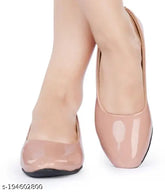 Patent leather women's/girls bellies sandals with lace-up pattern, solid net detail